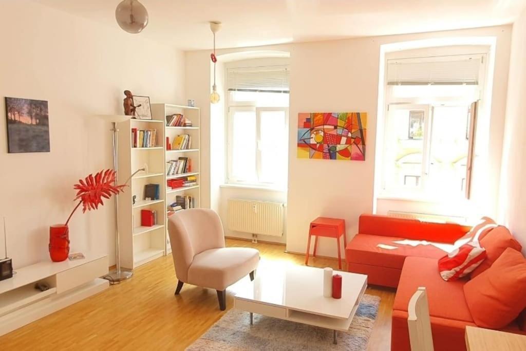 Your Sunny Home Away From Home 비엔나 외부 사진
